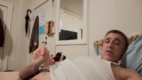 johnspataro831 online show from December 23, 7:39 am