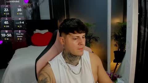 Johny online show from September 11, 1:28 am