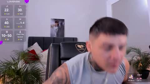 Johny online show from October 29, 6:31 pm