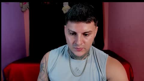 Johny online show from November 11, 12:32 am