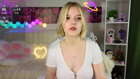 Paula online show from February 27, 1:16 am