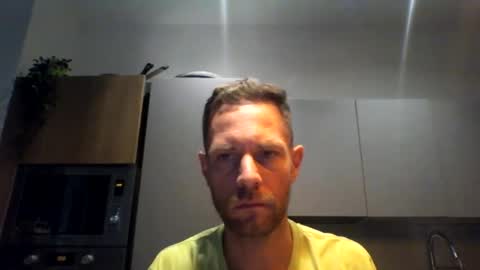 jojo19844 online show from September 10, 8:47 am