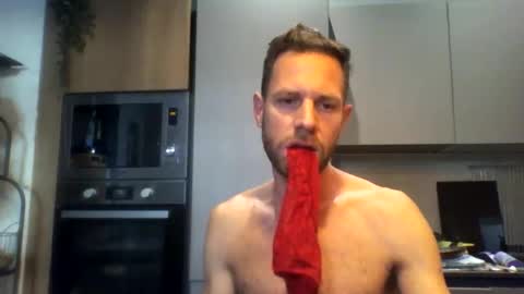 jojo19844 online show from September 20, 3:24 pm