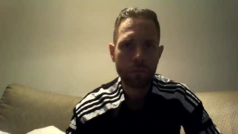 jojo19844 online show from October 1, 9:15 am