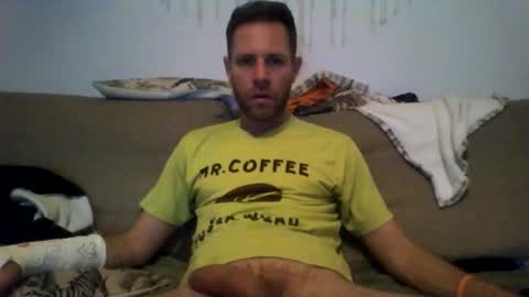 jojo19844 online show from December 2, 10:27 pm