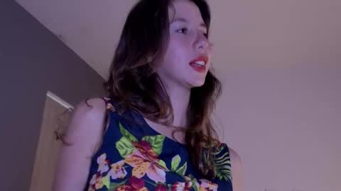 jolie_lov online show from November 20, 1:33 pm