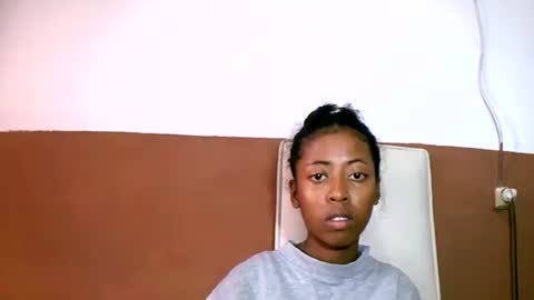 joliekah27 online show from February 12, 4:33 am