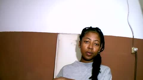 joliekah27 online show from February 15, 4:03 am