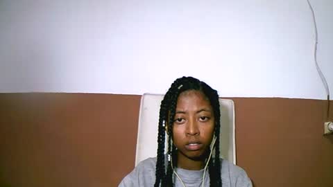 joliekah27 online show from February 20, 1:36 am