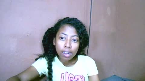 joliekah27 online show from February 26, 12:05 am