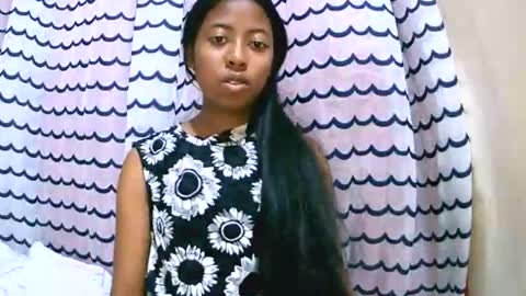 joliekah27 online show from September 14, 9:25 pm