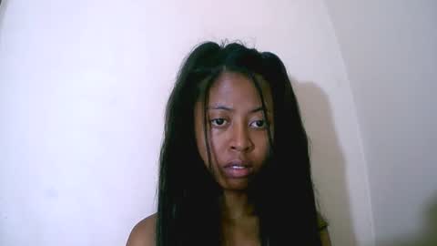 joliekah27 online show from November 15, 6:15 pm