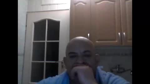 Snapshot of jolmasz30 chatting on December 24, 1:38 am jolmasz30 online show from December 24, 1:38 am