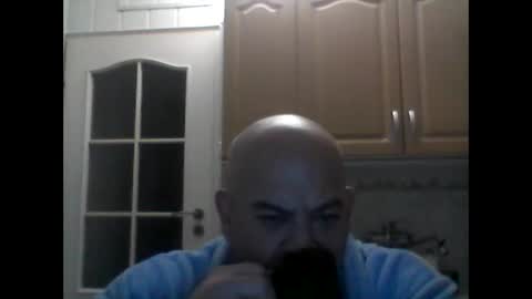 Snapshot of jolmasz30 chatting on December 31, 2:29 am jolmasz30 online show from December 31, 2:29 am