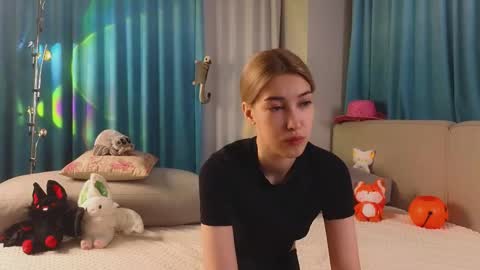 Viola online show from October 26, 11:05 am