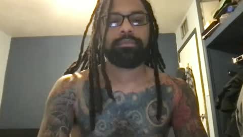 Snapshot of jon2h6k chatting on December 25, 5:05 pm jon2h6k online show from December 25, 5:05 pm