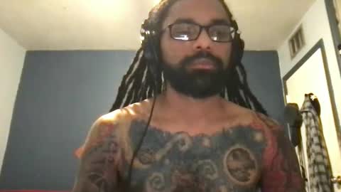 Snapshot of jon2h6k chatting on March 8, 3:39 am jon2h6k online show from March 8, 3:39 am