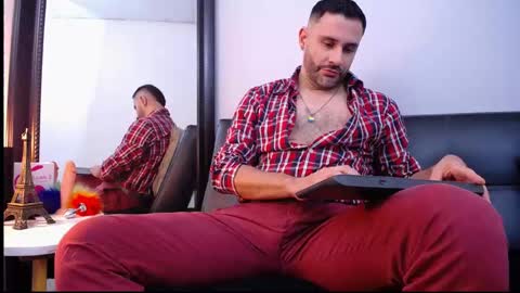  JONAS BEARD  online show from February 21, 7:43 pm