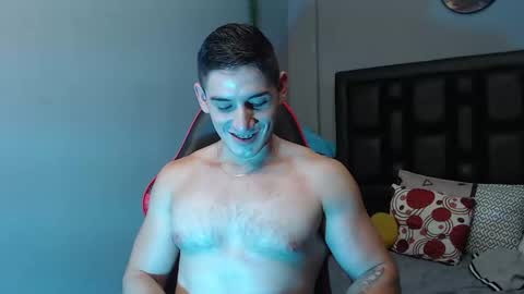 Snapshot of jonathancast08 chatting on January 17, 6:44 pm jonathancast08 online show from January 17, 6:44 pm