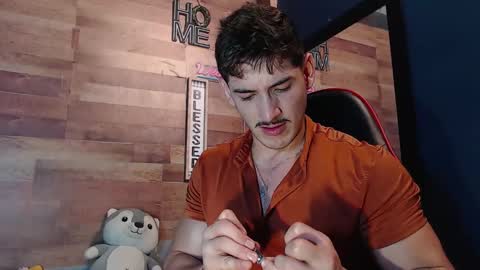 Snapshot of jonathancast08 chatting on October 30, 1:34 pm jonathancast08 online show from October 30, 1:34 pm