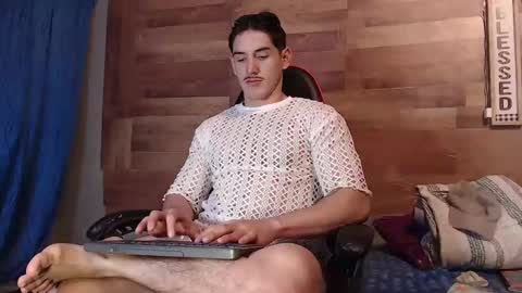 Snapshot of jonathancast08 chatting on November 18, 9:19 pm jonathancast08 online show from November 18, 9:19 pm