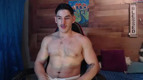 Snapshot of jonathancast08 chatting on November 22, 7:13 pm jonathancast08 online show from November 22, 7:13 pm