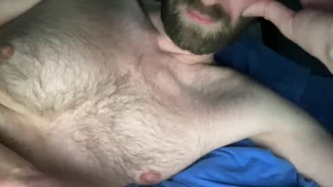 Snapshot of jonn921 chatting on December 4, 8:23 am jonn921 online show from December 4, 8:23 am