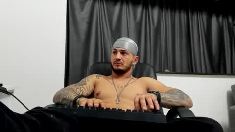 jonnyporn1 online show from January 8, 10:16 pm