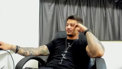 jonnyporn1 online show from January 10, 10:36 pm