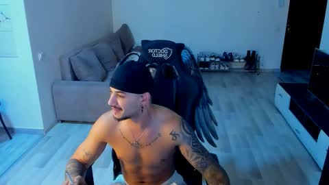 jonnyporn1 online show from October 10, 4:55 am