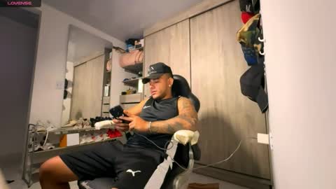 DAVID online show from November 8, 1:39 am