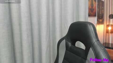 Snapshot of joselyn_sexy_ chatting on December 20, 9:39 pm Katalina online show from December 20, 9:39 pm