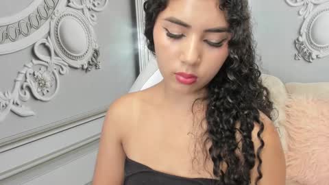 Snapshot of joselyn_sexy_ chatting on December 31, 4:25 pm Katalina online show from December 31, 4:25 pm