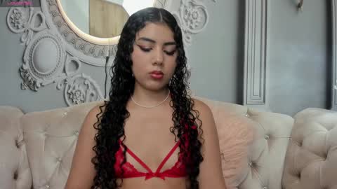 Snapshot of joselyn_sexy_ chatting on February 8, 6:55 pm Katalina online show from February 8, 6:55 pm