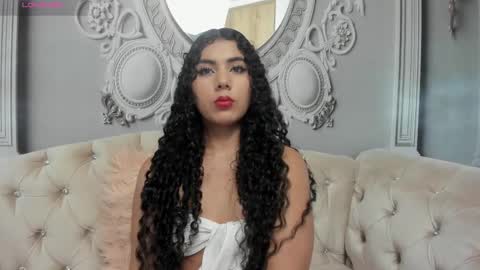 Snapshot of joselyn_sexy_ chatting on February 23, 12:19 am Katalina online show from February 23, 12:19 am
