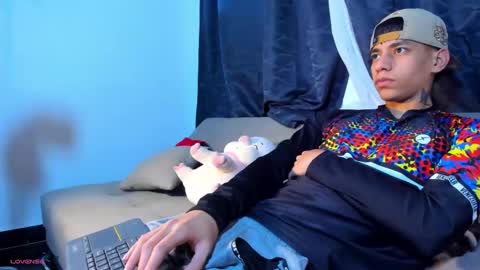 Josep online show from December 20, 3:03 am