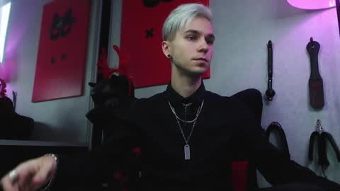 Master Joseph online show from December 18, 8:53 am