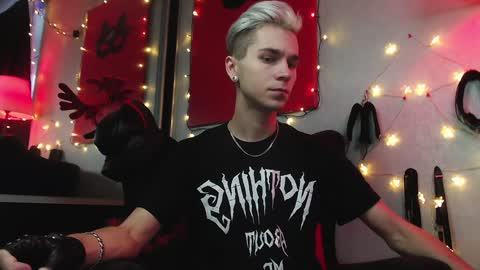 Master Joseph online show from December 23, 11:04 am