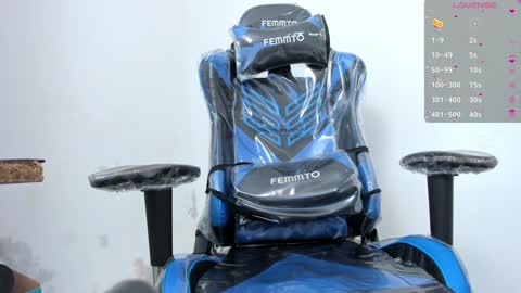 JOSEPH BROWN online show from December 8, 3:02 pm