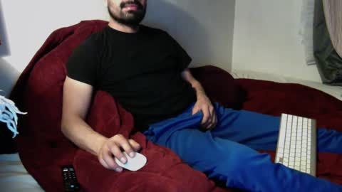 josephs1990 online show from January 14, 5:40 am