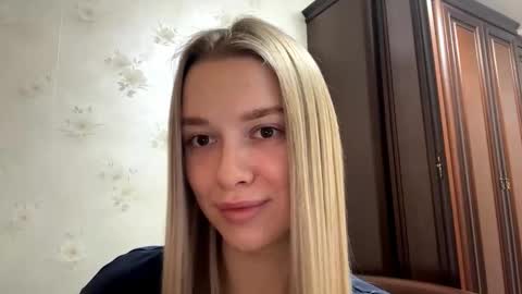 Anessa online show from November 27, 5:20 am