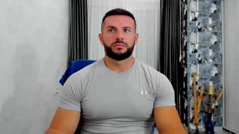 joshuamuscle69 online show from September 13, 9:42 am