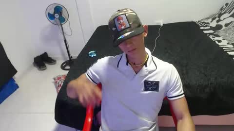 josue25sex online show from November 30, 2:59 am