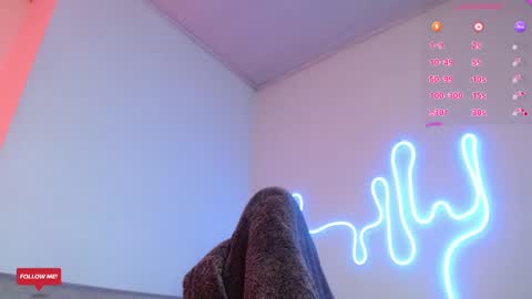  JOYLOPEZFIT online show from March 4, 2:10 pm