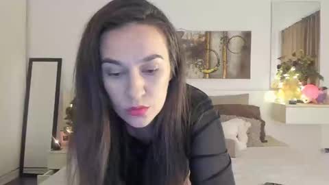 Snapshot of joycasidy chatting on December 9, 3:00 pm CassidyJoy online show from December 9, 3:00 pm