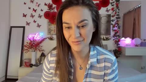 Snapshot of joycasidy chatting on February 21, 3:10 pm CassidyJoy online show from February 21, 3:10 pm