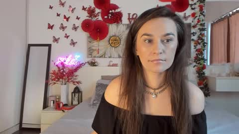 Snapshot of joycasidy chatting on February 24, 2:26 pm CassidyJoy online show from February 24, 2:26 pm