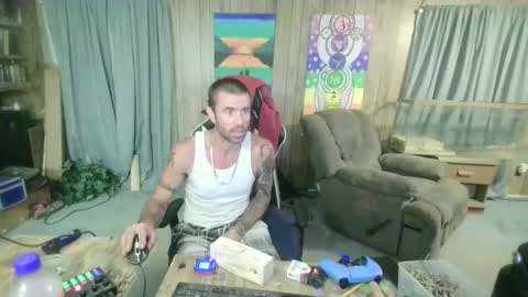 jrizzle1111 online show from September 28, 8:09 am