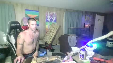 jrizzle1111 online show from October 31, 8:59 am