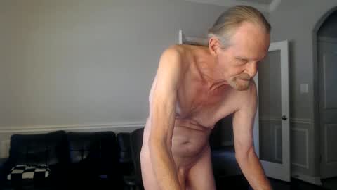 jtull52 online show from September 26, 6:12 pm